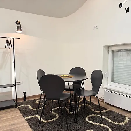 Lane Pensjonat Belgrad